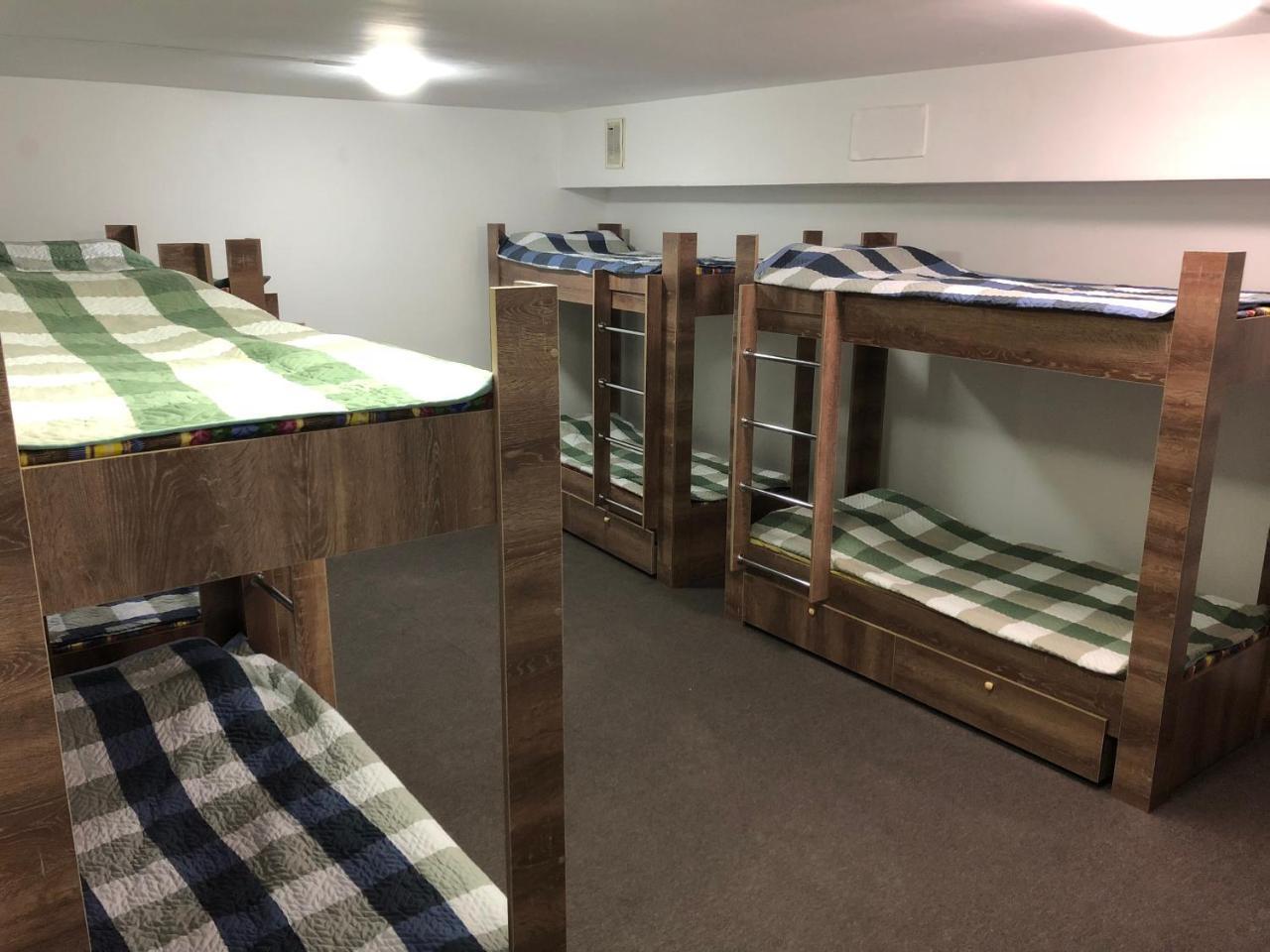 Apple City Hostel Ałma Ata Zewnętrze zdjęcie